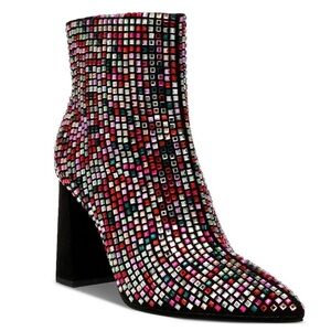 Wild Pair Womens Ingridd Block Heel Dressy Ankle Boots Sz 6 NIB Heel 3 1/2”